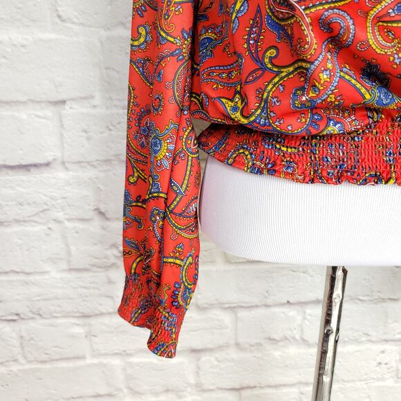 Vintage 70s Lady Arrow Bold Red Paisley Polyester Blouse Smocked Bottom Fits M/L - Picture 8 of 12